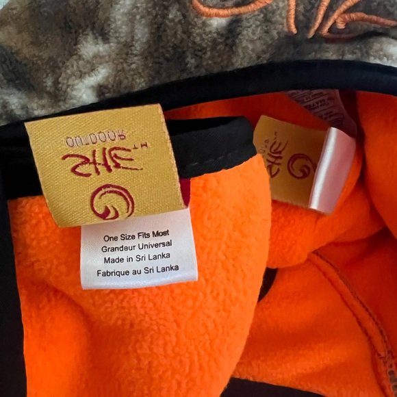 SHE Outdoor Ponytail Beanie & Ear Warmer - Picture 4 of 4